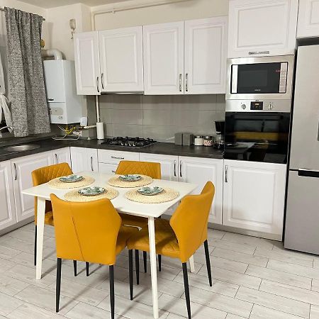 Apartment Ayan Sibiu Bagian luar foto