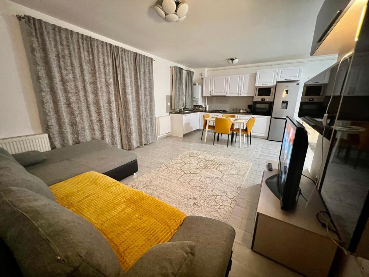 Apartment Ayan Sibiu Bagian luar foto
